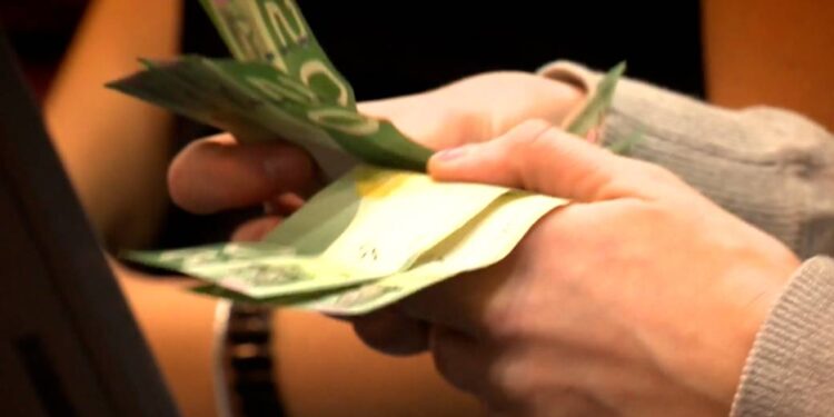 Canadians may see a 0.5% interest rate hike this week thanks to ‘persistent’ inflation – National