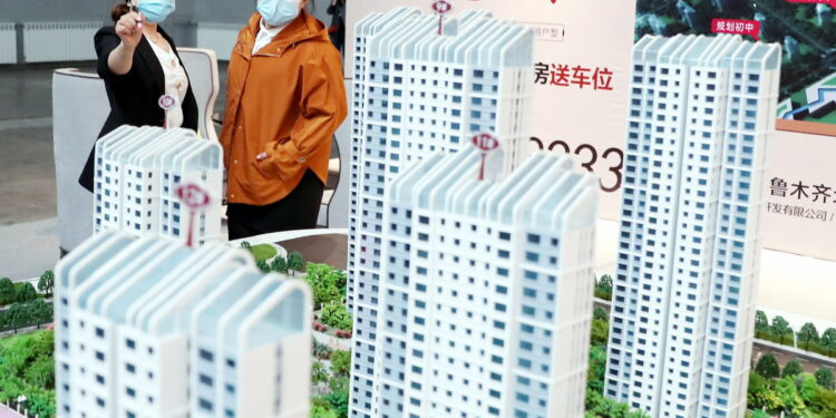 Mortgage cuts seen helping real estate