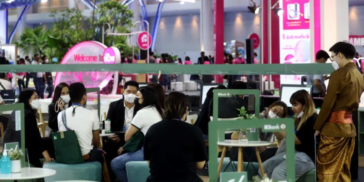 Personal loans soar amid economic woes