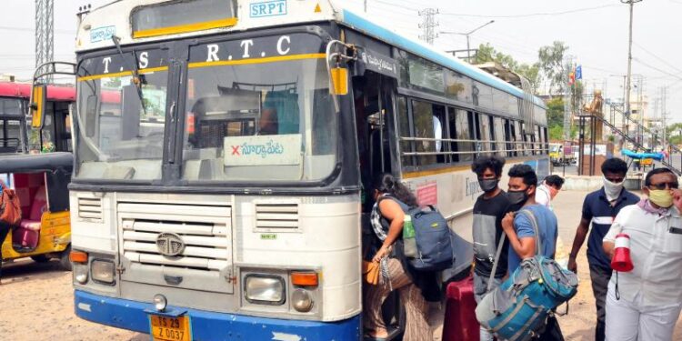 TSRTC employees get loan settlement notices from SBI