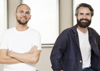 Valued at €2.7B, French digital health insurance platform Alan raises €183M; plans to hire 1000 new employees