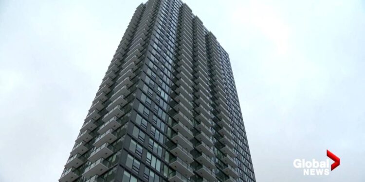 Alberta brokers favouring variable mortgages over fixed rates as Bank of Canada raises rates