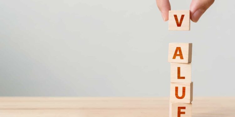 Does the Scottish Mortgage (SMT) share price make it a no-brainer buy now?