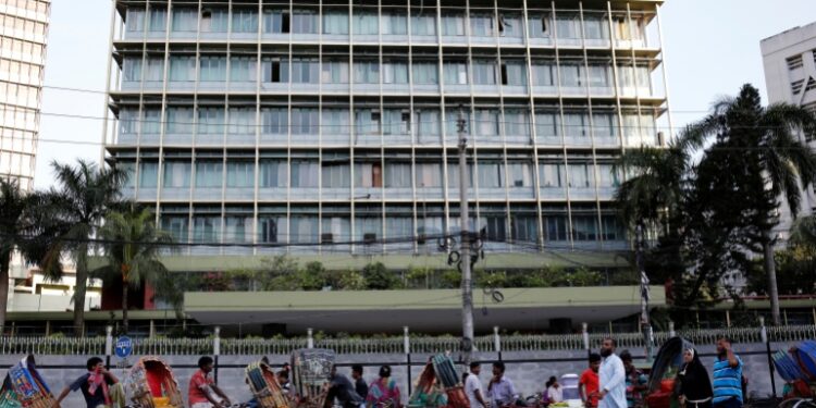 Bangladesh seeks $4.5bn IMF loan as forex reserves shrink: Report | International Monetary Fund News