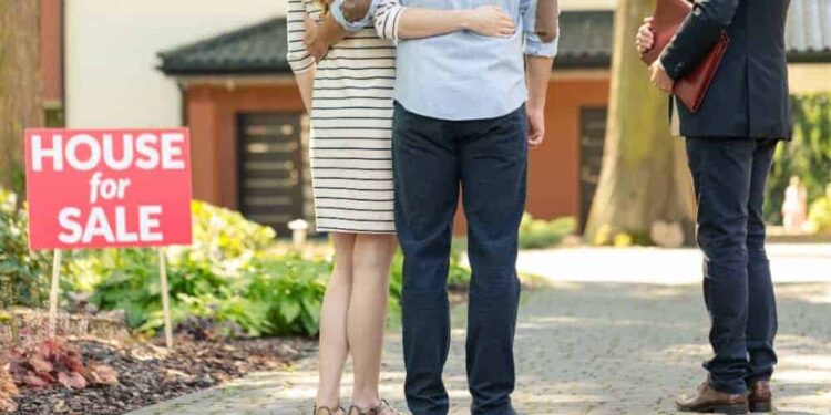 Interest Rates: Are Houses Actually Cheaper?