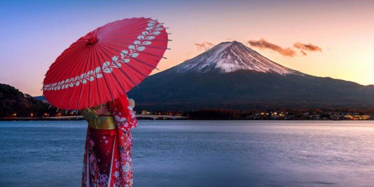 Japanese Trust Banks Likely to Gain Permission to Handle Crypto from Autumn