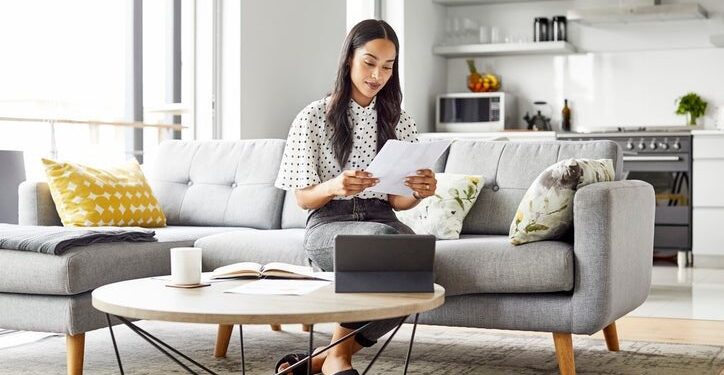 Mortgage Refinance Volume Plunges 80% — but Could You Benefit From a Refinance Today?