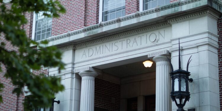 Students react to the College’s replacement of undergraduate student loans with scholarship grants