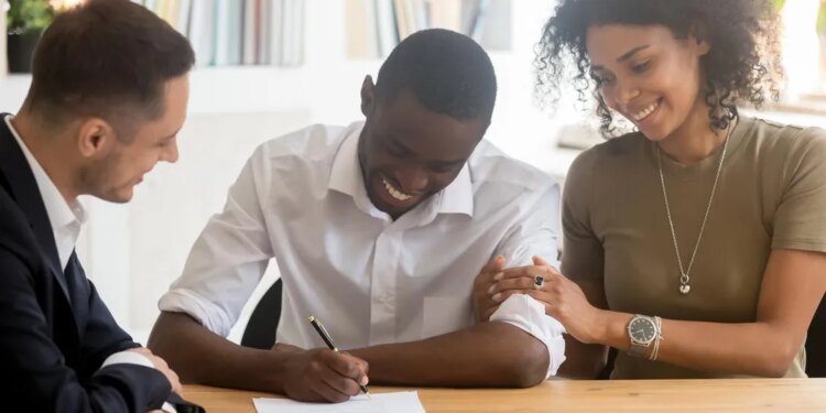 Tips to pass the mortgage stress test as interest rates rise